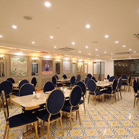 Fabhotel Prime Hampton By Ic'S ノイダ エクステリア 写真
