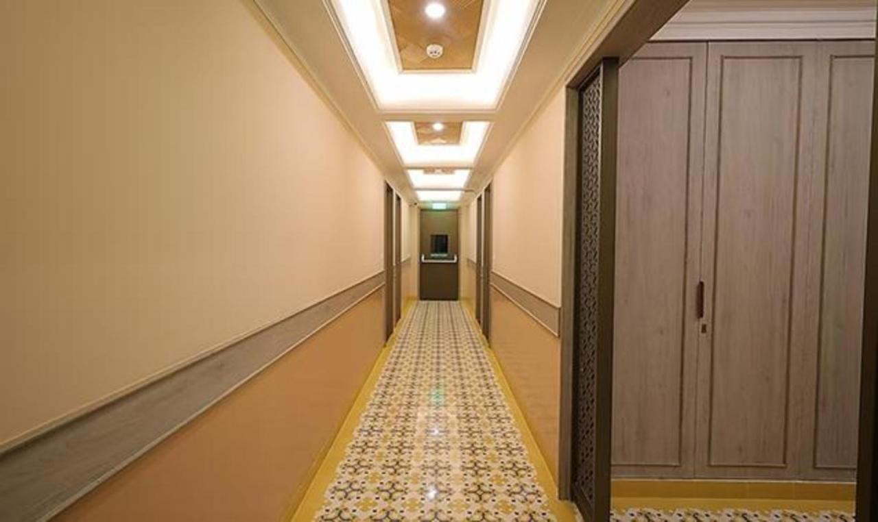 Fabhotel Prime Hampton By Ic'S ノイダ エクステリア 写真