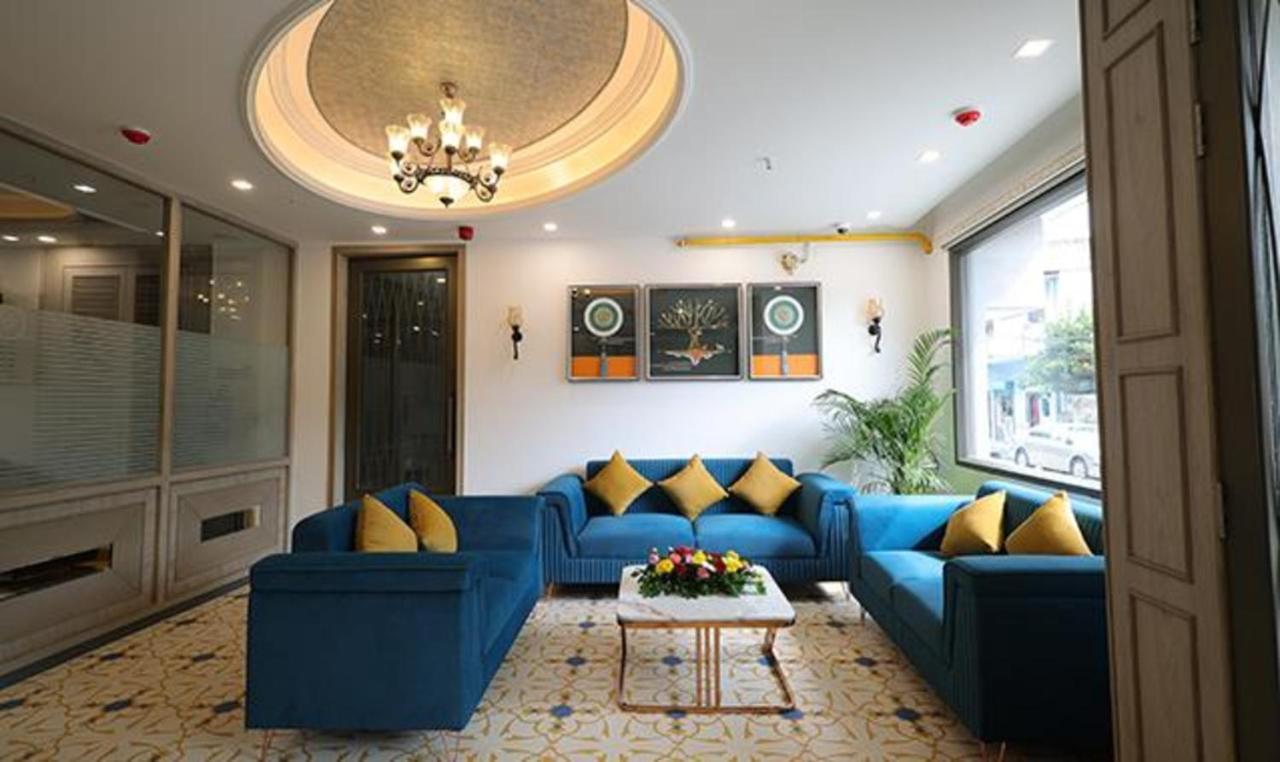 Fabhotel Prime Hampton By Ic'S ノイダ エクステリア 写真