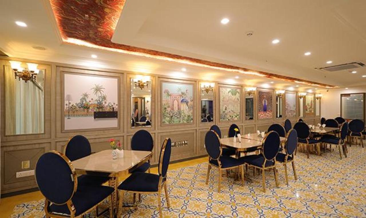 Fabhotel Prime Hampton By Ic'S ノイダ エクステリア 写真